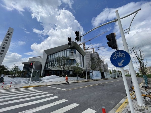 上海嘉定南翔融信海纳印象二期融信海纳印象二期 3室2厅2卫 南北通透