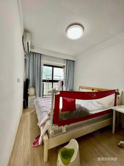 格 首创锦悦(二期)3房2厅出售 精装修