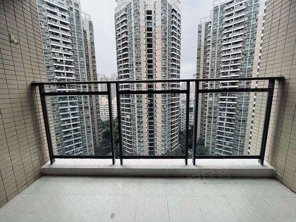 【多图】绿景花园(二期),新洲租房,地铁口 大社区 好停车 电梯房 配套