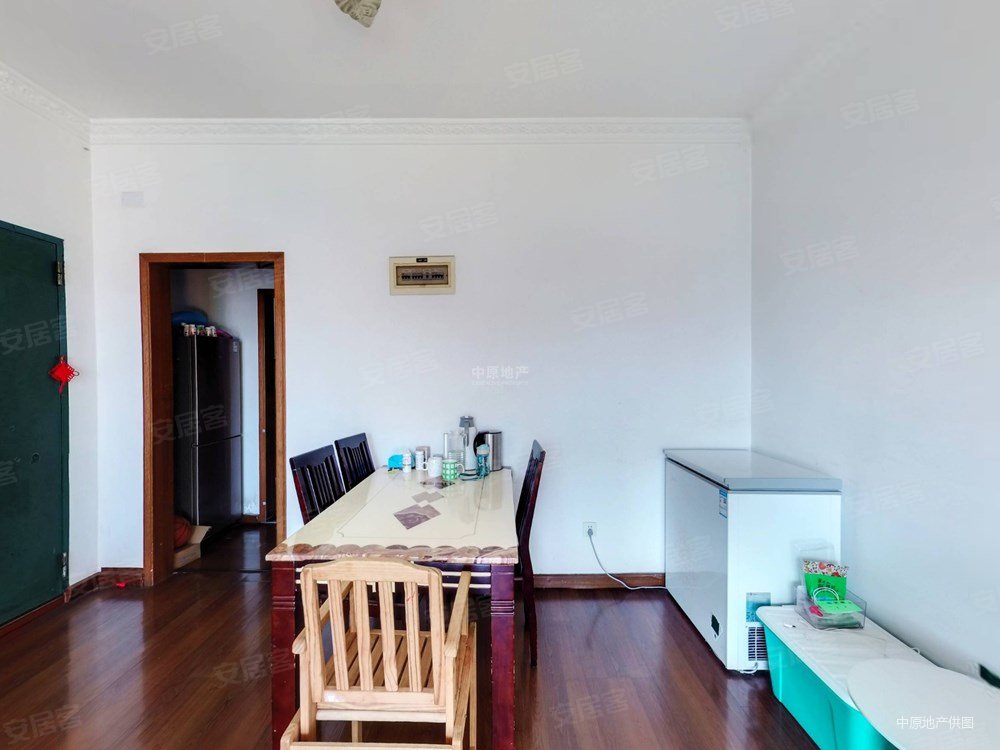 香榭里花园3室2厅1卫92.04㎡南北1200万