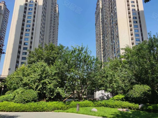 郑州高新区科学大道朗悦公园府悦棠苑朗悦公园府悦棠苑 3室2厅1卫