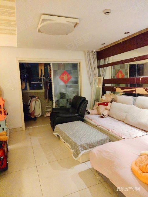 云顶花园两室两厅10楼满五两房朝南户型诚意出售价格好谈