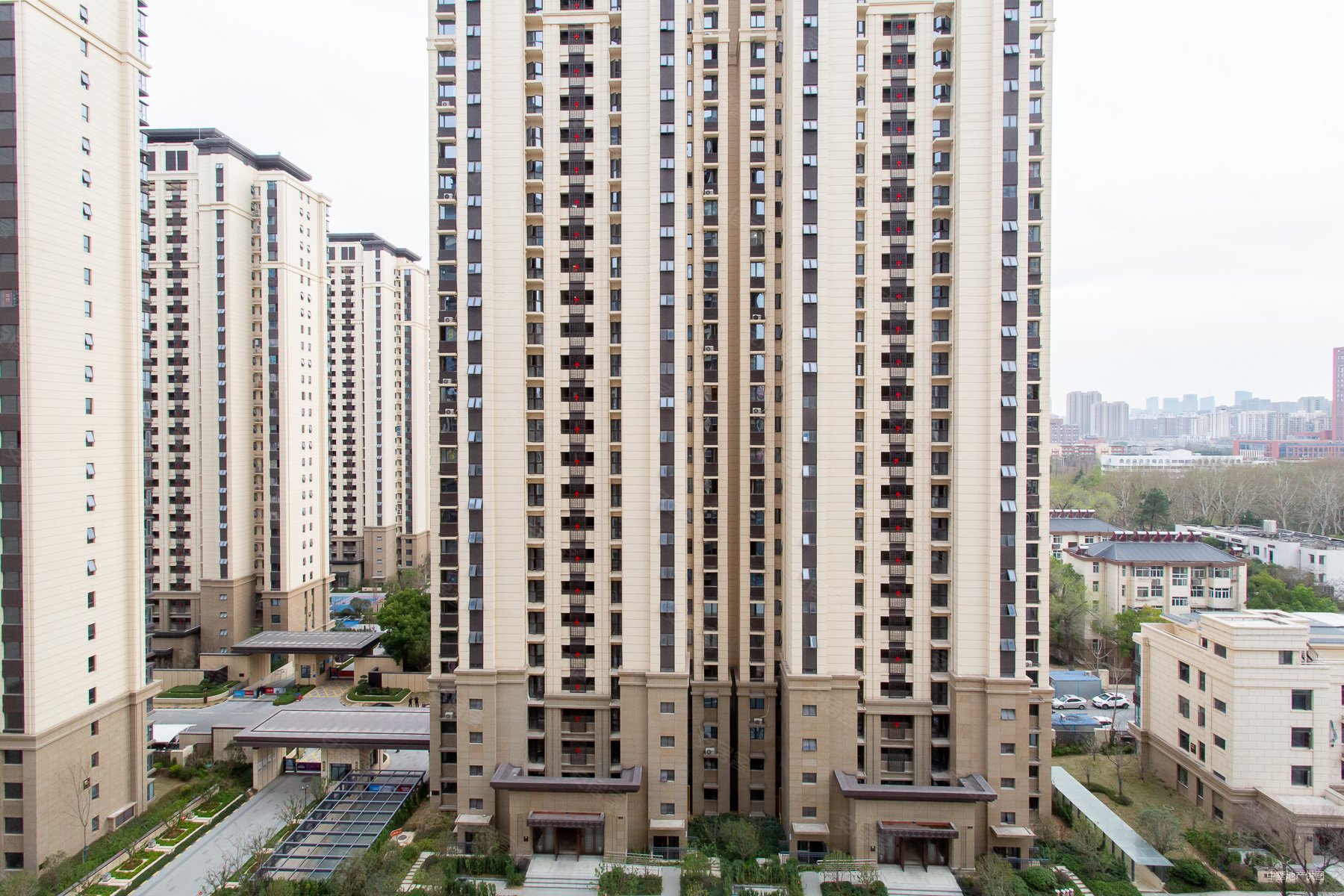 合肥房产网>合肥二手房>蜀山二手房>三里庵二手房>大富鸿学府>