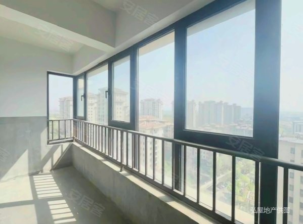 新房8800 高档小区 人文荟萃 高品质的象征 体验奢华生活,蓝石大溪地