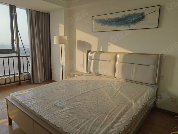 南昌高新开发区京东大道绿地未来城(商住楼)绿地未来城公寓,一室一厅