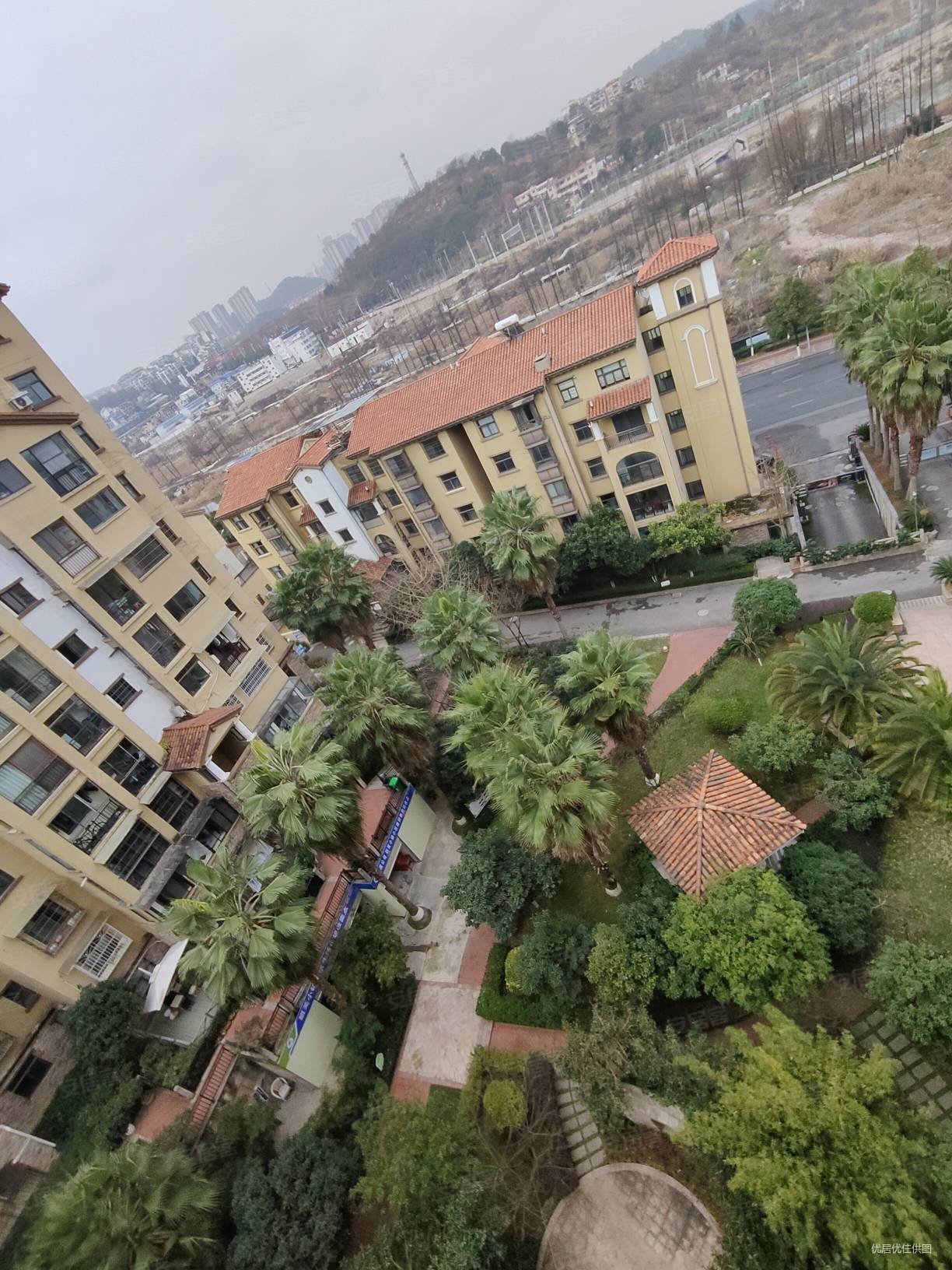 贵阳房产网>贵阳二手房>花溪二手房>花溪公园二手房>班芙小镇>