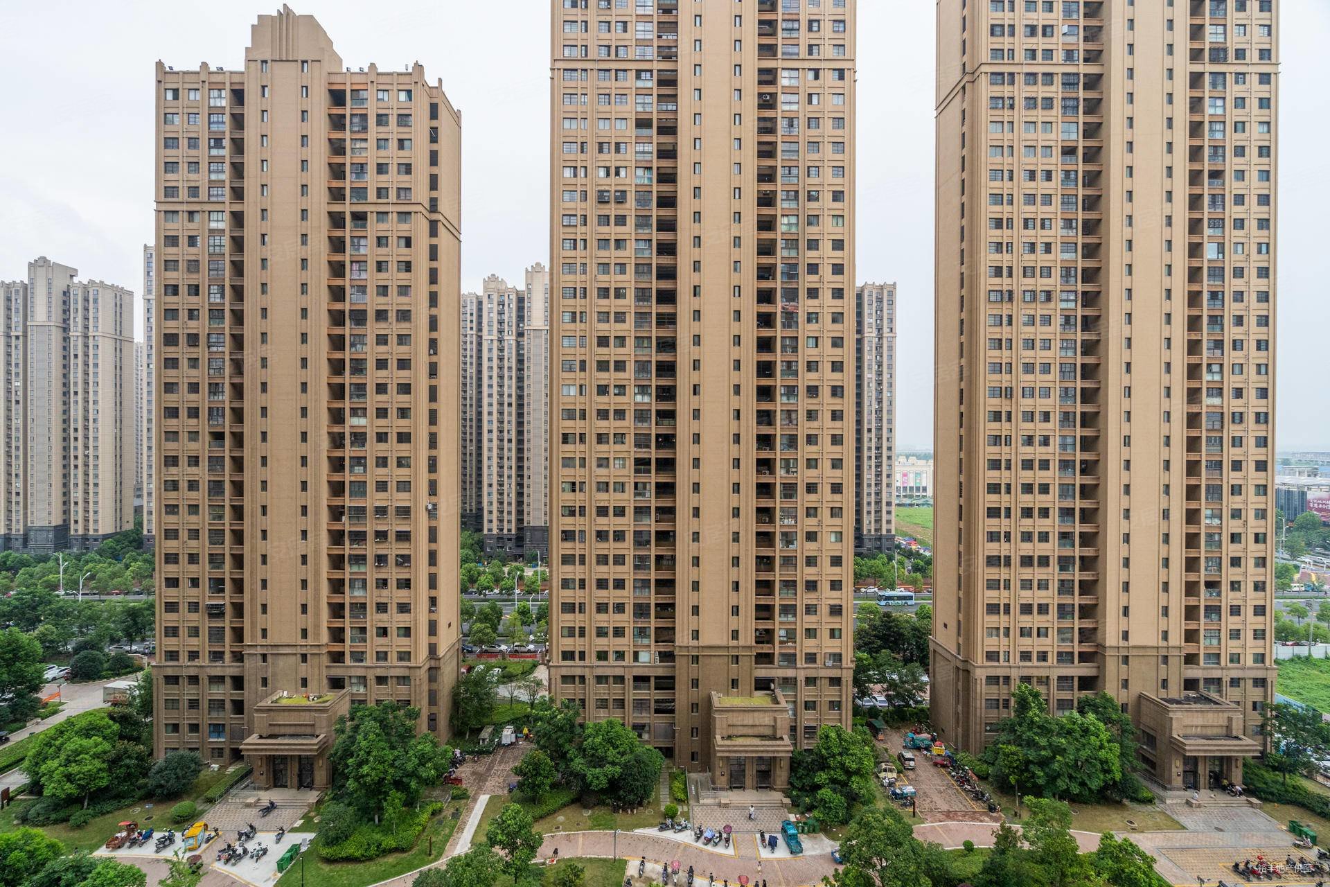 合肥房产网>合肥二手房>肥西二手房>紫蓬山二手房>华南城紫荆名都