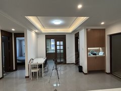 武汉黄陂横店北辰蔚蓝城市(111地块) 4室2厅2卫 急租房源 电梯房出租房源真实图片