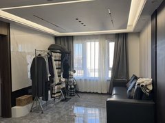 鞍山海城兴海广场出租碧桂园天悦 精装修3室 包费用出租房源真实图片