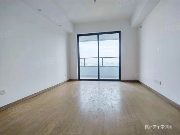 溪上俪庭 带电梯 双卫生间 南北通透 高楼层视野无遮挡