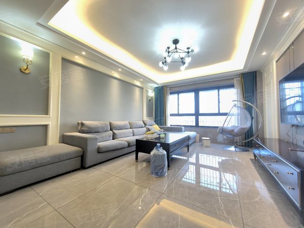 福州长乐吴航外滩公馆外滩公馆精装4房3卫一梯一户万星地铁周围永辉