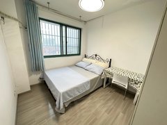 南京浦口桥北明发三期独立电表次卧 紧邻柳州东路地铁站可月付无中介随时入住出租房源真实图片
