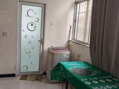 宜城华龙中心宜城城区二轻小区 2室1厅1卫出租房源真实图片