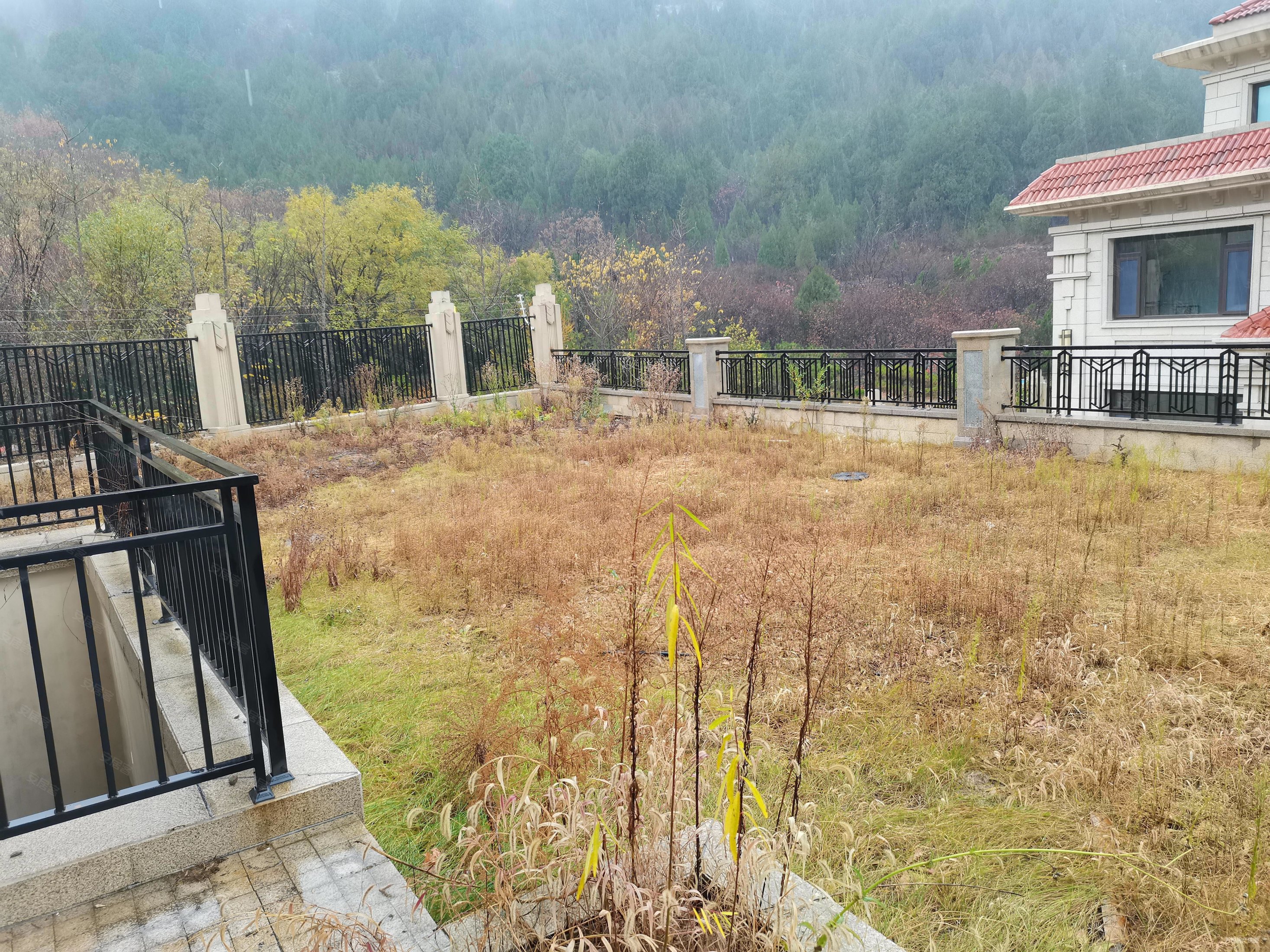 独立车库,名悦山庄(别墅)二手房,4500万,7室3厅,4卫,600平米-济南安居