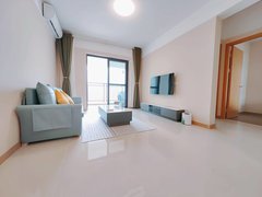 西双版纳景洪龙舟广场雅居乐精装两室 南向无遮挡 同层两套 出租 拎包入住出租房源真实图片