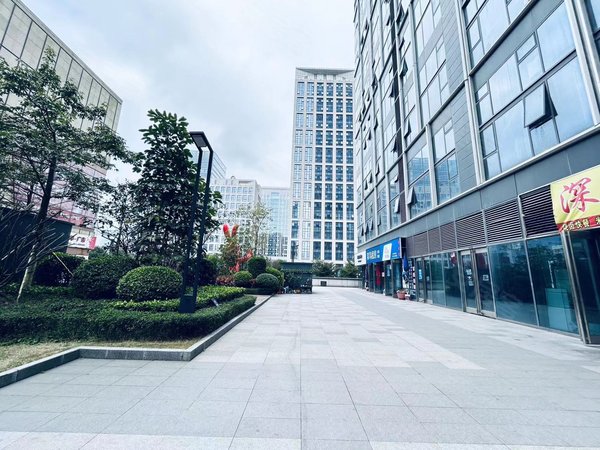 阳光城时代中心五象一房民水民电3号线地铁口壮医医院