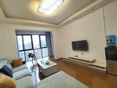 南充南部红岩子广场小区好停车,出入方便,离学校菜市医院都很近出租房源真实图片