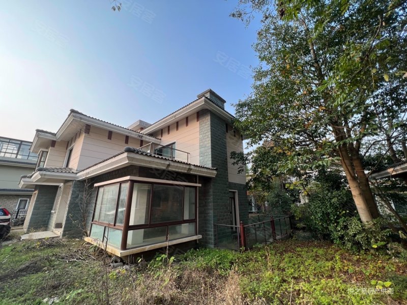 丰泽园临河独栋别墅户型方正朝南大花园看房随时