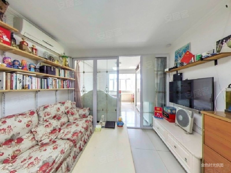 滨河小区2室1厅6887平米