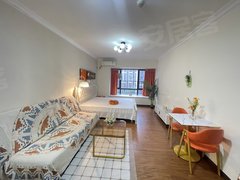 佛山南海罗村时代倾城网红风公寓出租，1.8米大床，是你喜欢的吗出租房源真实图片