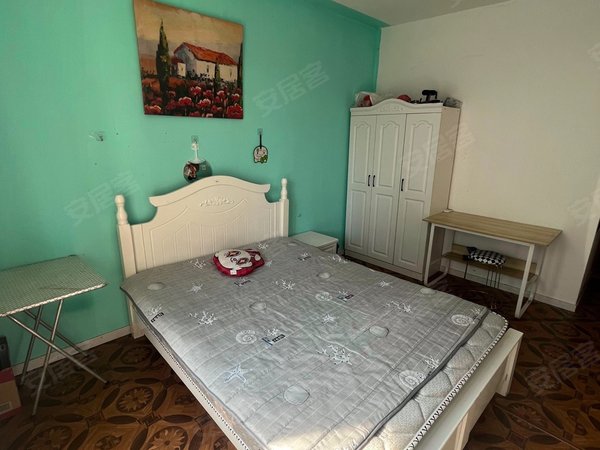 昆山陆家陆家镇博雅景园实拍临近世硕启佳洽兴旁主卧带阳台出租,家具