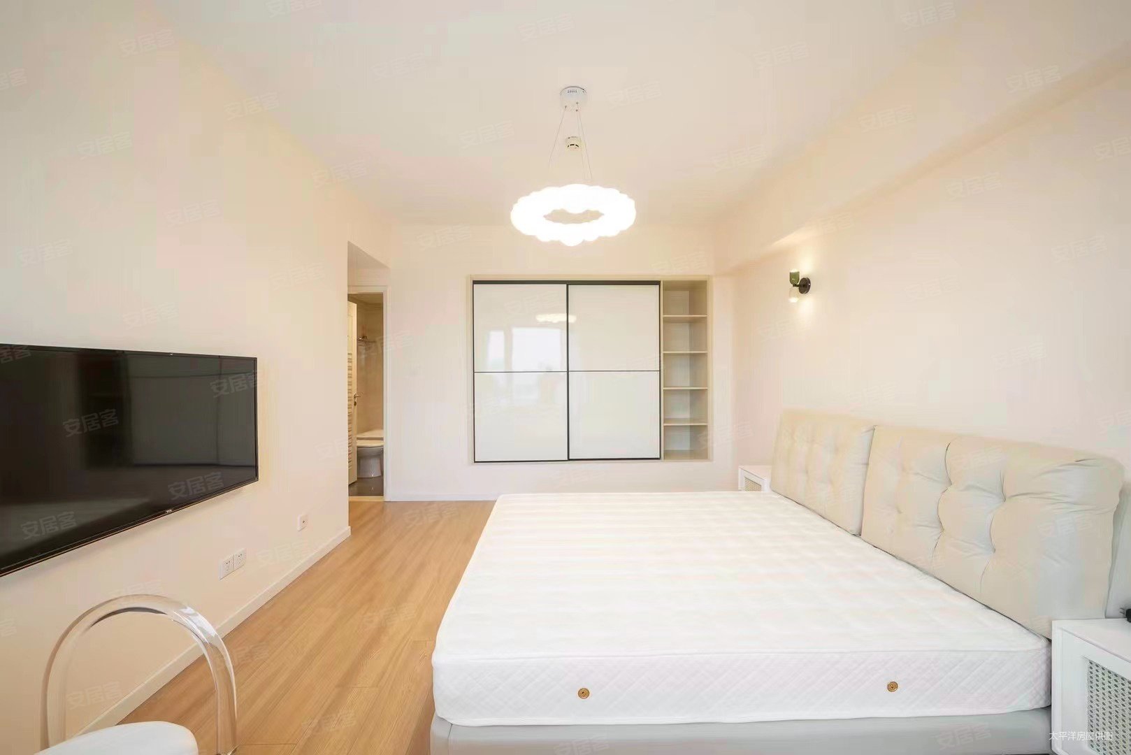 南北通透精装修电梯房107平楼层好视野无遮挡