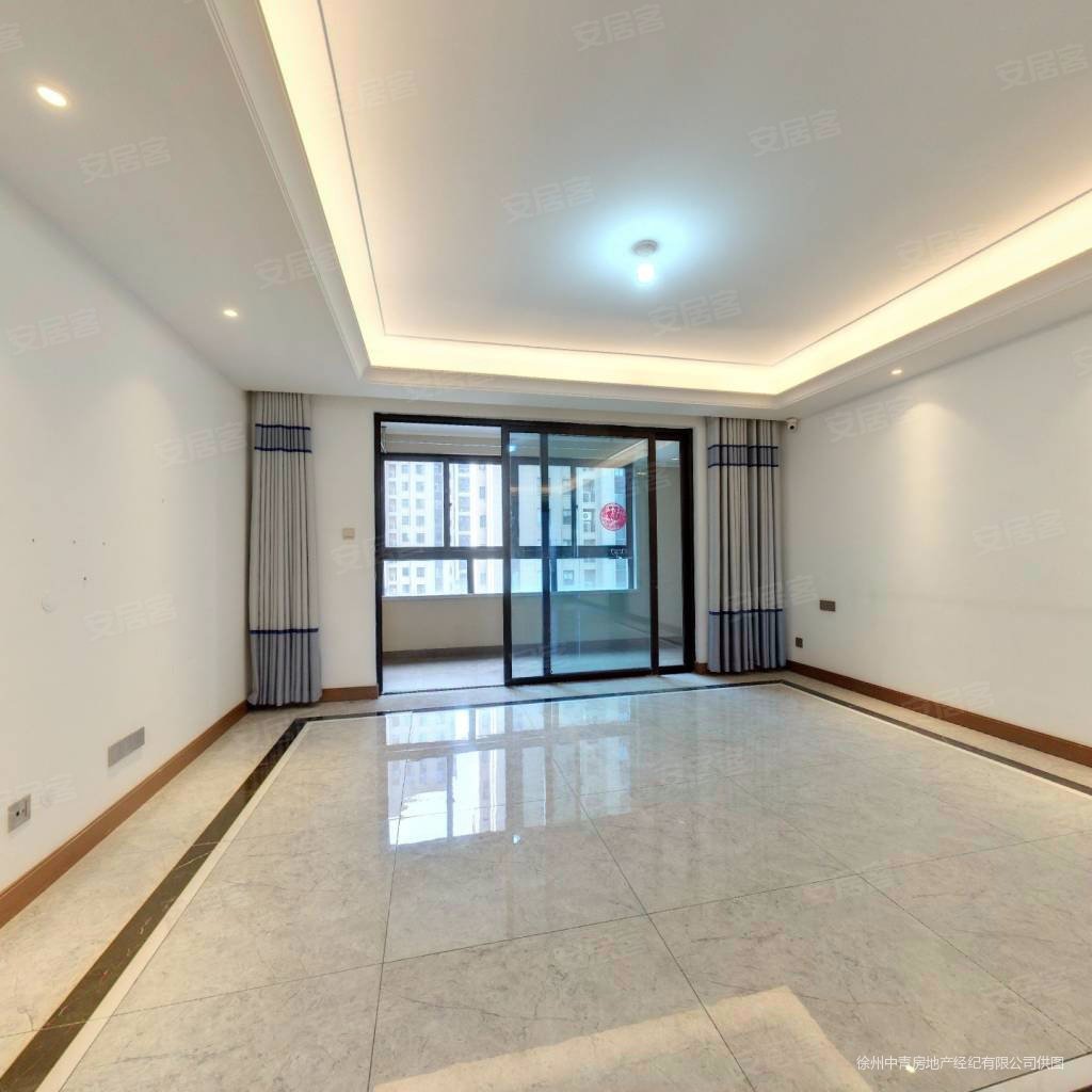 近万达 红星金茂悦 地铁 电梯 暖气 小高层 一梯一户 急售