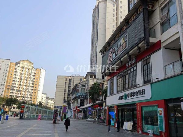 重庆北碚天生丽街300元一个