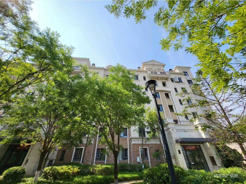 亿达春田里中间楼层采光好刚需小三居正规商品房车位充足