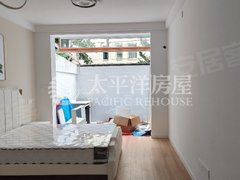 精装一房 新装修 近地铁 出行方便 看房方便