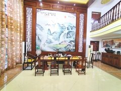 南宁青秀凤岭北中式豪华装修，配齐，挑高大厅，前后大花园，青秀区别墅，凤岭北出租房源真实图片