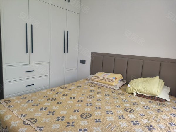 包头东河西脑包富力院士廷2期包一中北门 精装两居室 拎包入住出租房源真实图片