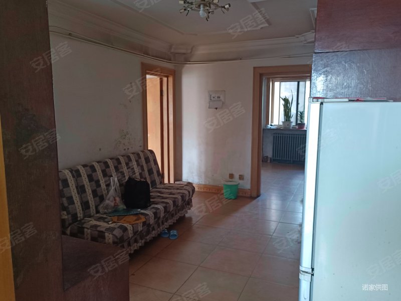 商业配套成熟 满五 密度低 临地铁 出行方便 刚需小三居,天泰花园二手