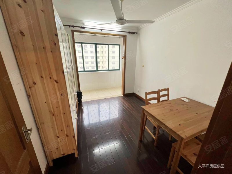 田林新苑电梯房近地铁满五高楼层视野无遮挡朝南