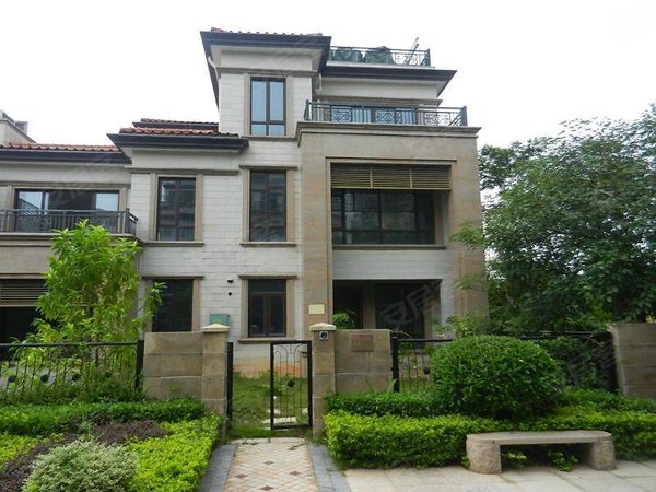 深圳南山前海大南山紫园大南山紫园别墅豪华新装出租,让您居住无忧