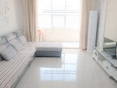 日照东港石臼军供大厦电梯两室齐全,拎包入住好停车1000一月随时看房出租房源真实图片