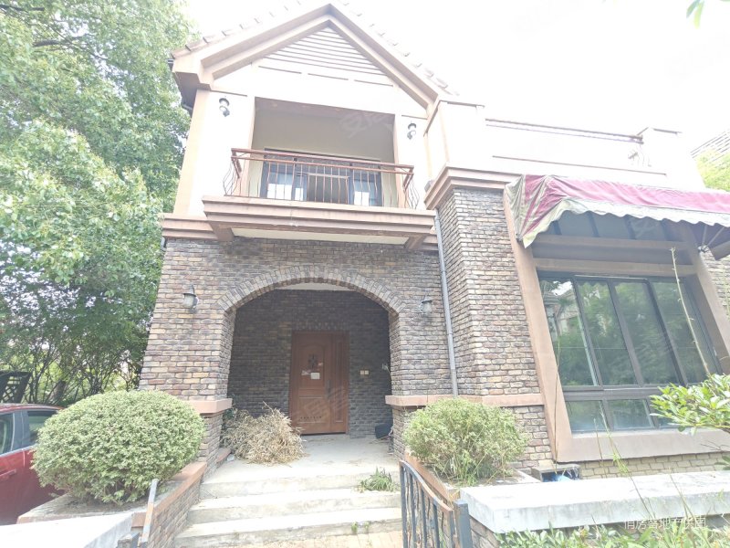 富力湾(别墅)4室2厅4卫229㎡南北550万