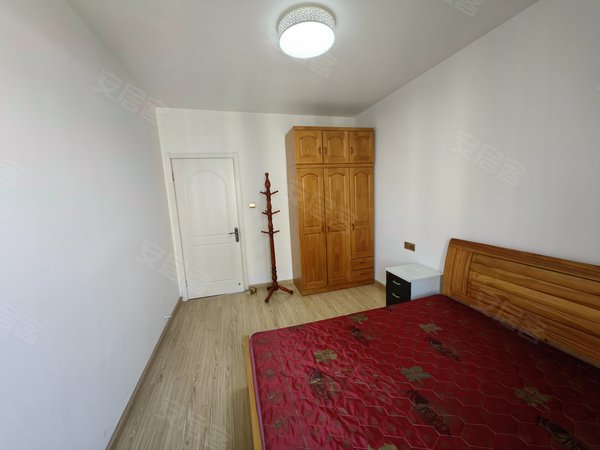 杭州西湖转塘水韵金沙公寓近滨江 紧邻钱塘江 民用水电 带天然气 带