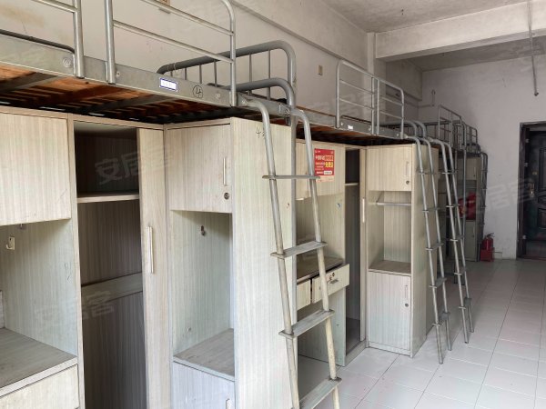 苏州工业园湖东青年公社青年公社 员工宿舍 集体宿舍 8人公寓 简装 拧