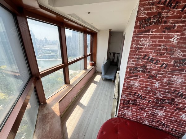 天津河北光复道街君临大厦君临大厦 意风区 精装主卧 电梯房 紧邻天河