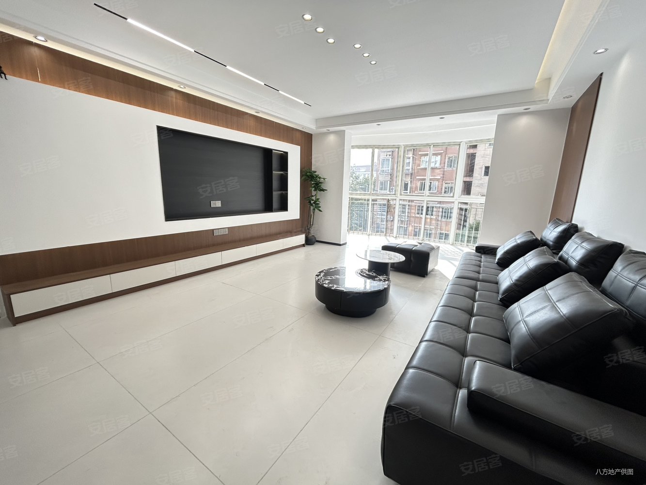 浔阳江畔3室2厅1卫110㎡南北55.5万