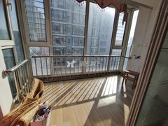 烟台福山清洋门口就是夜市 电梯房 精装修 拎包入住 富豪青年国际出租房源真实图片