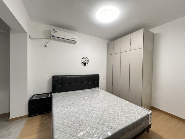 金华东阳横店玫瑰星城2600一月玫瑰星城精装两房有超大阳台随时看房出租房源真实图片