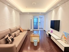 武汉青山和平大道5号线青宜居地铁口 武钢 红钢城 绿地派克公馆 印象城 奥莱出租房源真实图片