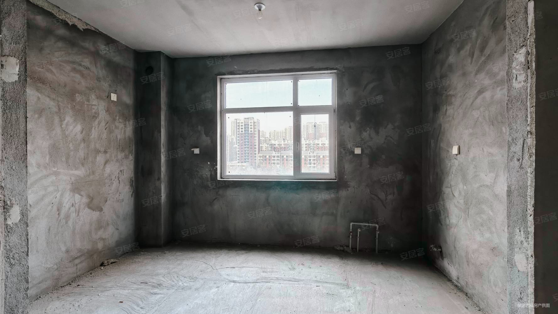 丽景华庭3室2厅2卫165㎡南北131万