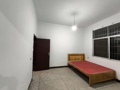 株洲芦淞碧玉花园云山诗意 4室2厅1卫出租房源真实图片