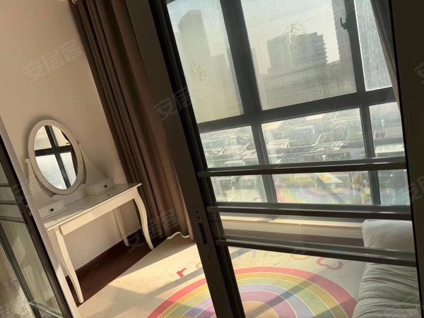 无锡宜兴宜城东氿壹号花园(南区)八佰伴旁东氿一号南郡中层,精装2室2