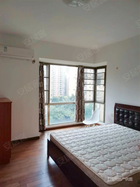 性价比非常高,双地铁,世博嘉园二手房,198万,4室2厅,3卫,140平米-佛山