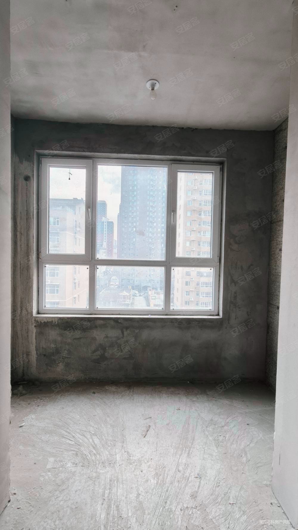 丽景华庭3室2厅2卫165㎡南北131万