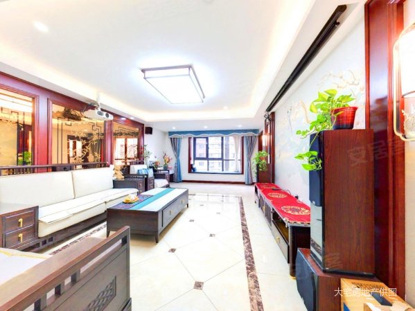 豪华中式风格装修大平层,业主急售急售,带家具家电